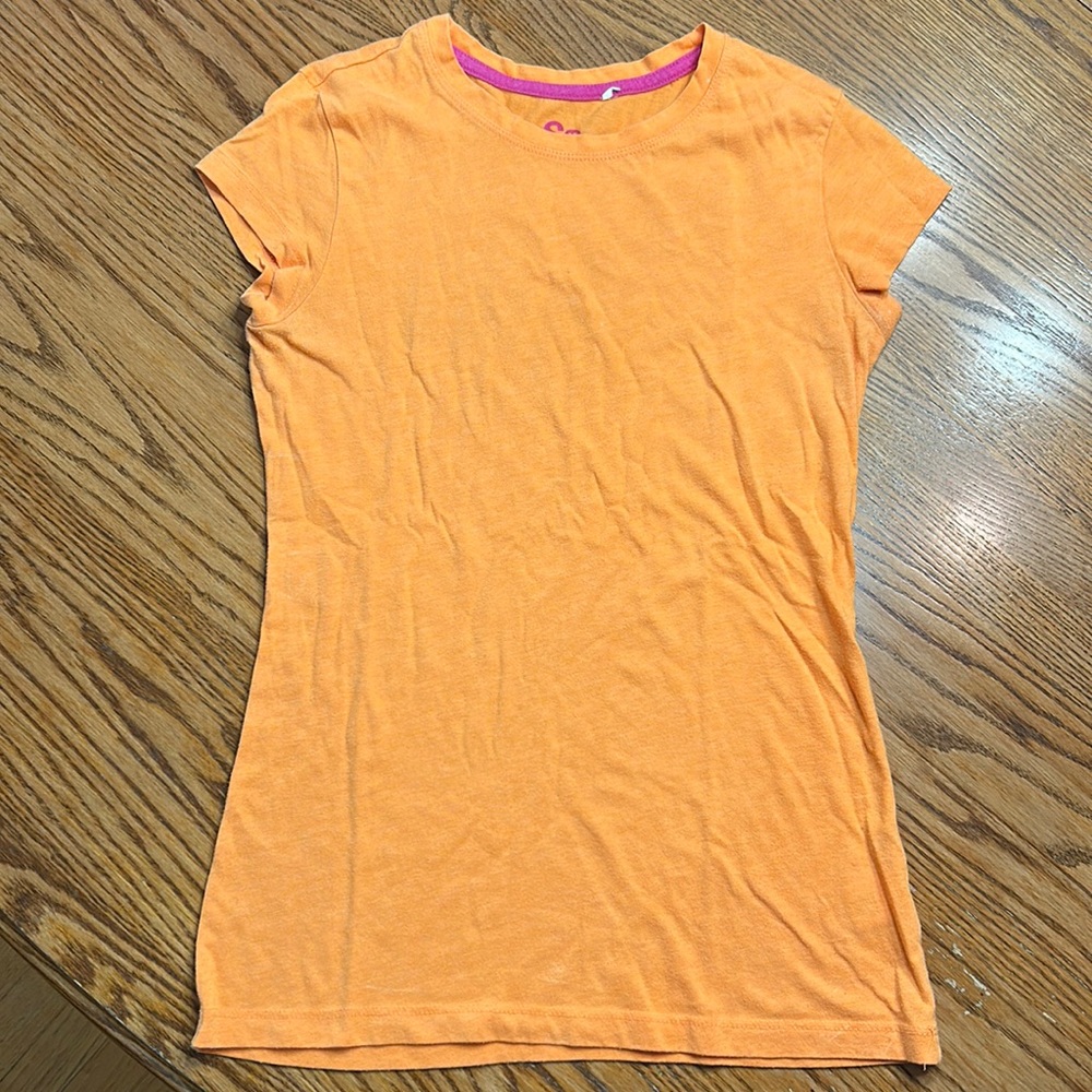 Short sleeve shirt